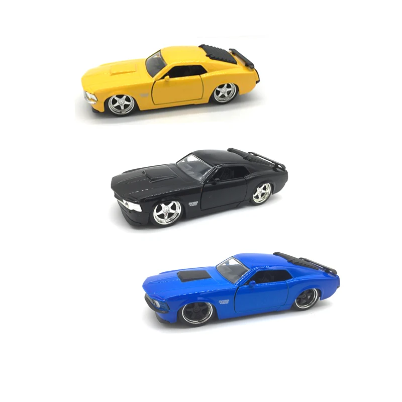 Die Casting 1:32 Scale Ford Mustang 429 Supercar Racing Tourer Alloy AUto Simulation Static Model Collectibles Gifts Souvenir
Die Casting 1:32 Scale Ford Mustang 429 Supercar Racing Tourer Alloy AUto Simulation Static Model Collectibles Gifts Souvenir