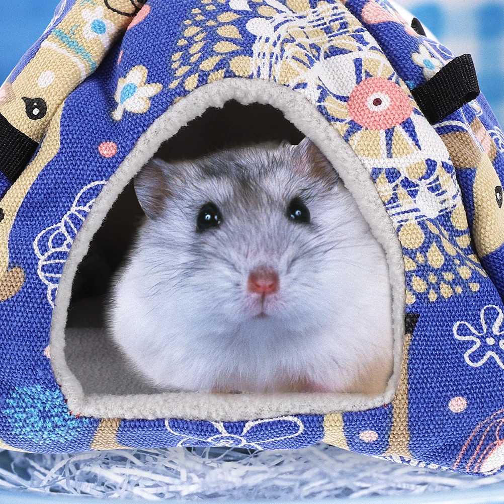 Christmas Reindeer Warm Guinea Pig Bed Thick Winter Hideout Washable Small Animal Hammock Pet House Chinchilla Supply Hamster
Christmas Reindeer Warm Guinea Pig Bed Thick Winter Hideout Washable Small Animal Hammock Pet House Chinchilla Supply Hamster