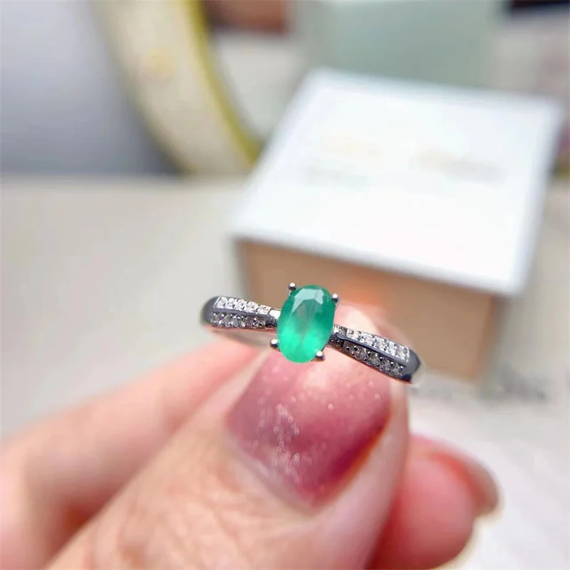 uthentic Real S925 Silver Natural Emerald Wedding Ring Gemstone with Certificate 6x4mm
uthentic Real S925 Silver Natural Emerald Wedding Ring Gemstone with Certificate 6x4mm