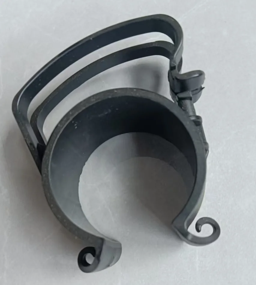 100 pieces Black color truss clamp plastic clip for 48-51mm tube
100 pieces Black color truss clamp plastic clip for 48-51mm tube