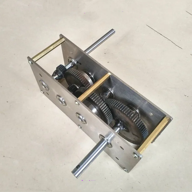 Hand-cranked generator speed-increasing gearbox gearbox reducer wind hydraulic transmission diy gear set
Hand-cranked generator speed-increasing gearbox gearbox reducer wind hydraulic transmission diy gear set