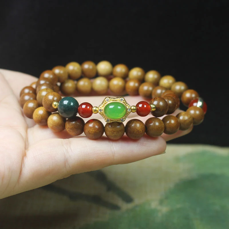 8mm double-layered bracelet made of old golden nanmu wood, with a light fragrance, a decorative hand accessory and prayer beads
8mm double-layered bracelet made of old golden nanmu wood, with a light fragrance, a decorative hand accessory and prayer beads