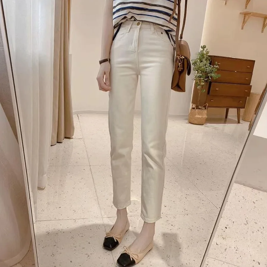 Корейские прямые джинсы с высокой талией на подкладке, женские утягивающие брюки с девятью точками, модные повседневные джинсы
Корейские прямые джинсы с высокой талией на подкладке, женские утягивающие брюки с девятью точками, модные повседневные джинсы