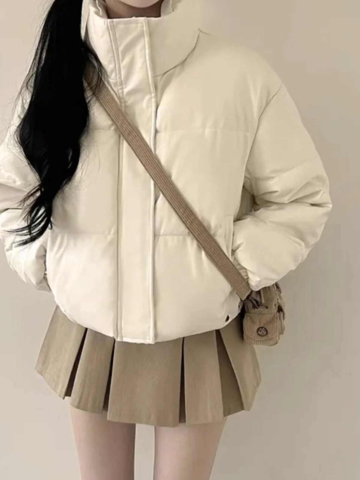 Korean Sle Women's Cotton Jaet Thiened ort PU Leather Bread Sle Loose Fit Winter Outerwear Coat Korean Version 
Korean Sle Women's Cotton Jaet Thiened ort PU Leather Bread Sle Loose Fit Winter Outerwear Coat Korean Version