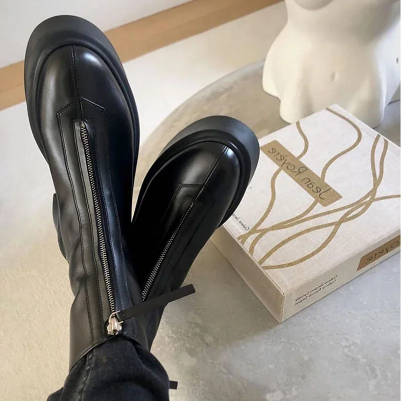 Luxury Brand Designer Front Zipper Ankle Boots For Women 2025 New Chunky Boots Platform Woman Punk Boots Fashion Ladies Shoes
Luxury Brand Designer Front Zipper Ankle Boots For Women 2025 New Chunky Boots Platform Woman Punk Boots Fashion Ladies Shoes