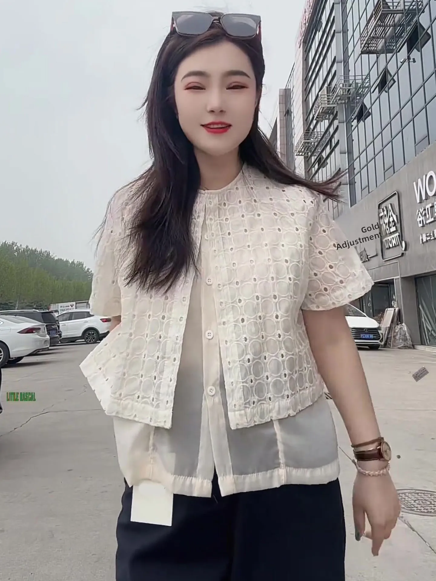 Elegant Lightweight Breathable Short Sleeve Cardigan Women's Summer Comfortable Shirt Korean Style Splice Fake Two-Piece Top
Elegant Lightweight Breathable Short Sleeve Cardigan Women's Summer Comfortable Shirt Korean Style Splice Fake Two-Piece Top