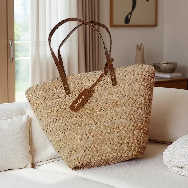 Women's Spacious Woven Natural Corn Husk Tote -2025new French Lazy Chic Korean Niche Handheld Shoulder Bag
Women's Spacious Woven Natural Corn Husk Tote -2025new French Lazy Chic Korean Niche Handheld Shoulder Bag