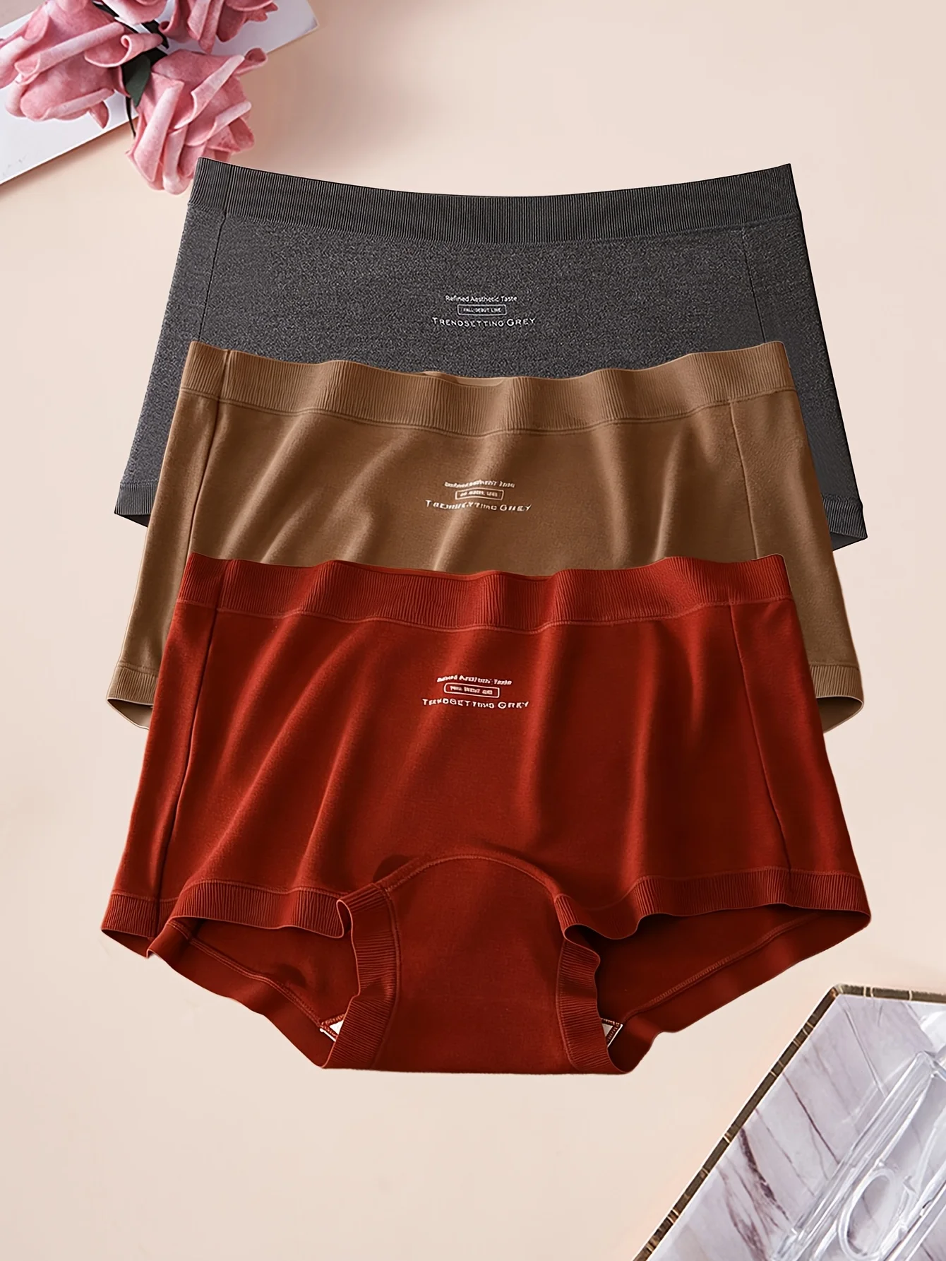 PLUS SIZE3 PCS women's panties soft and brushed solid color panties, high waisted soft and comfortable underwear, suitable
PLUS SIZE3 PCS women's panties soft and brushed solid color panties, high waisted soft and comfortable underwear, suitable