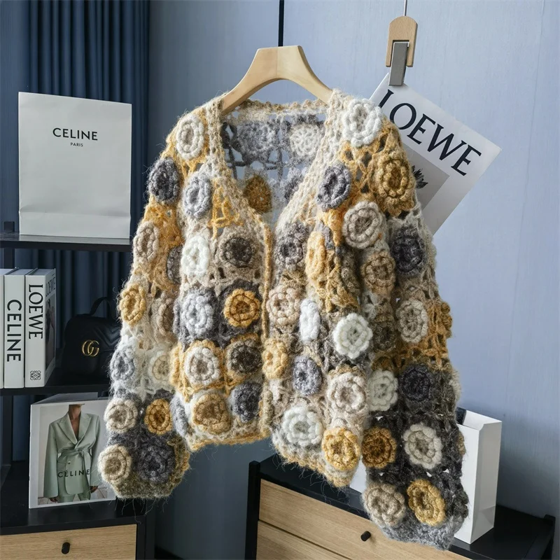 Handmade Knitted Woolen Cardigan Women's Sweet Outerwear V-Neck Long Sleeve Straight Cut Regular Thickness Autumn Commute Style
Handmade Knitted Woolen Cardigan Women's Sweet Outerwear V-Neck Long Sleeve Straight Cut Regular Thickness Autumn Commute Style