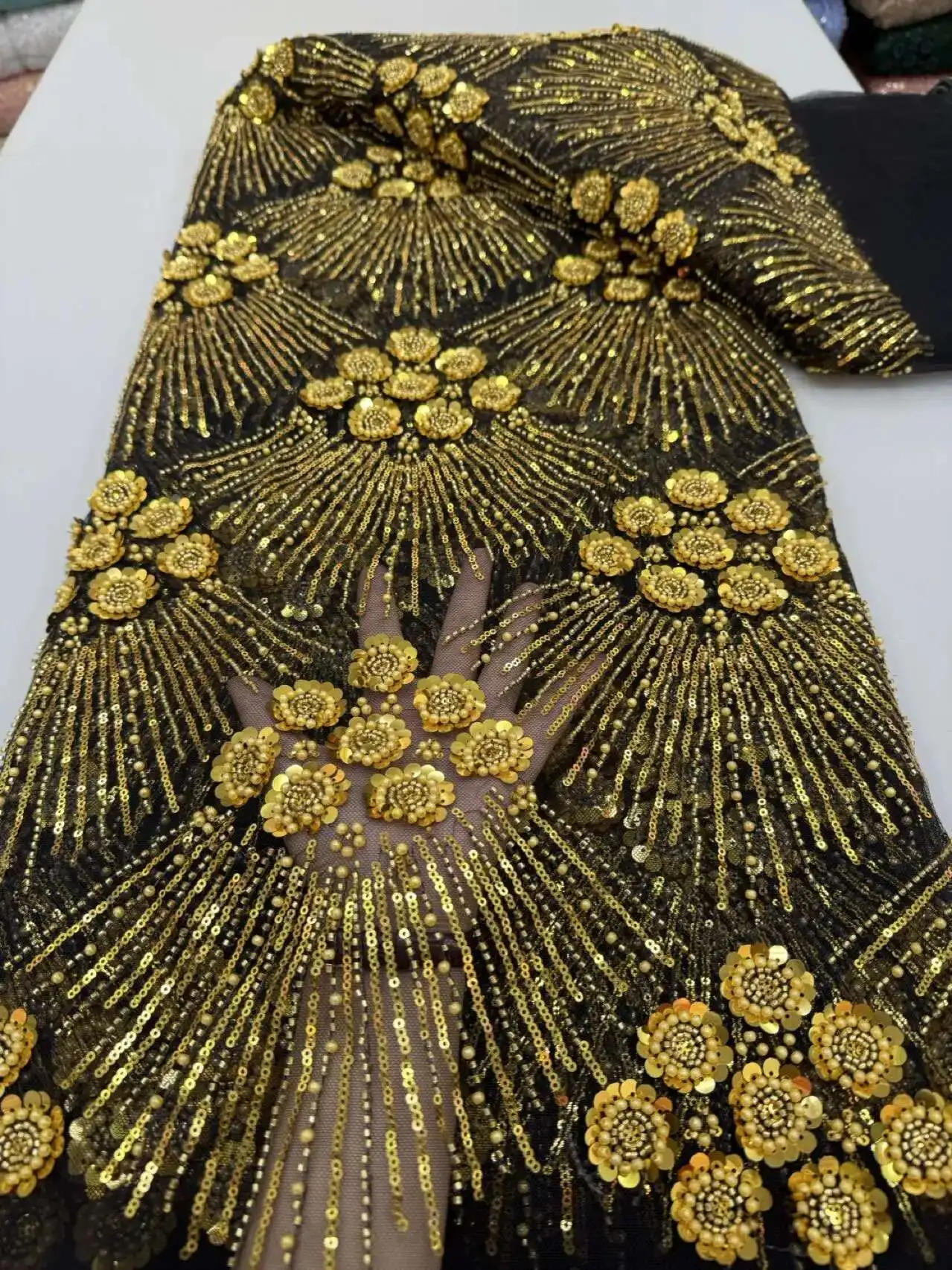 5 Yards Luxury African Sequins Groom Lace Fabric 2025 High Quality French Nigerian Beaded Lace Fabric For Wedding Dress
5 Yards Luxury African Sequins Groom Lace Fabric 2025 High Quality French Nigerian Beaded Lace Fabric For Wedding Dress