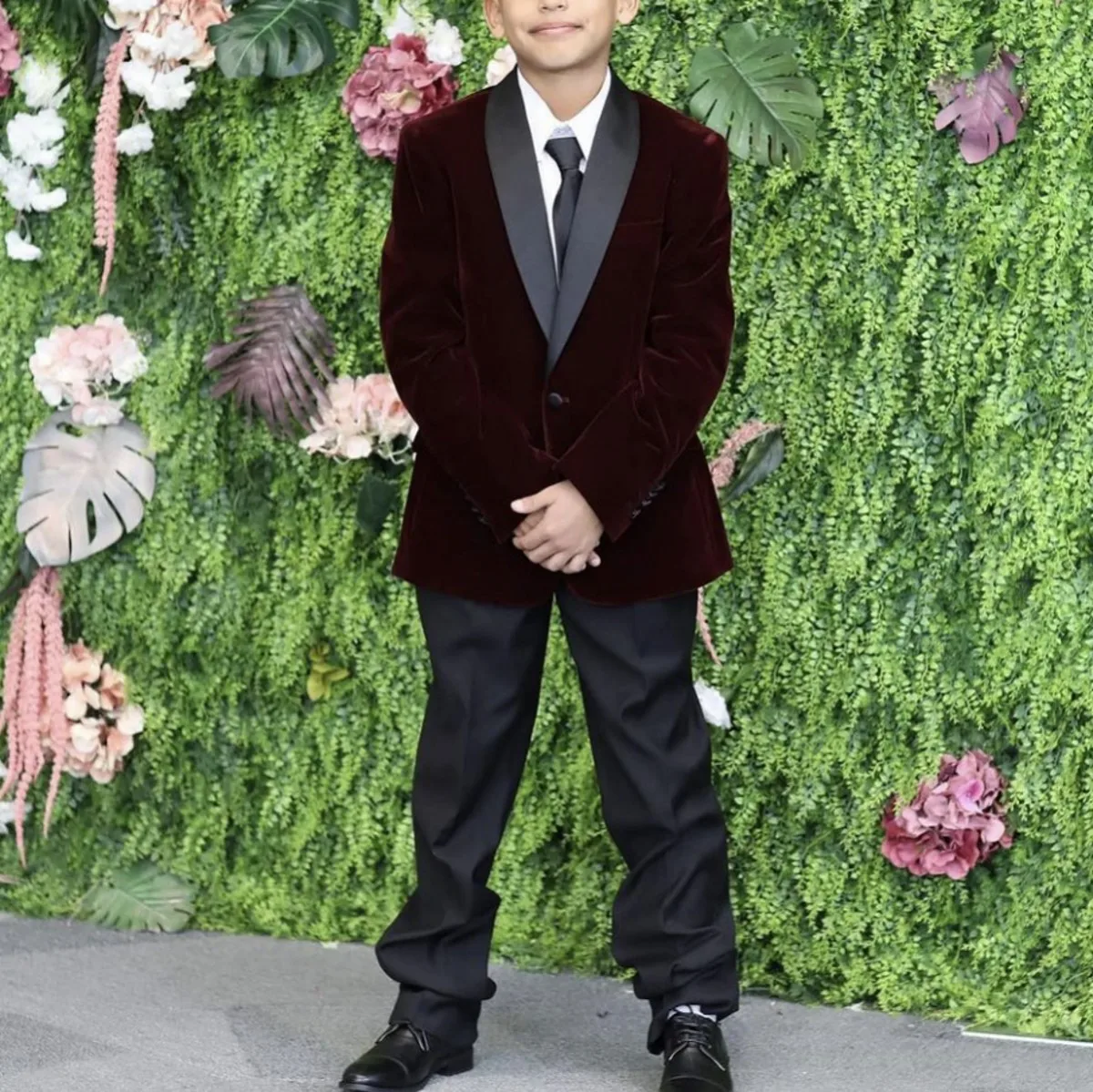 Velvet Boys Suits For Wedding Clothing Kids Birthday Party Formal Outfits Ring Bearer Attire Blazer And Pants
Velvet Boys Suits For Wedding Clothing Kids Birthday Party Formal Outfits Ring Bearer Attire Blazer And Pants