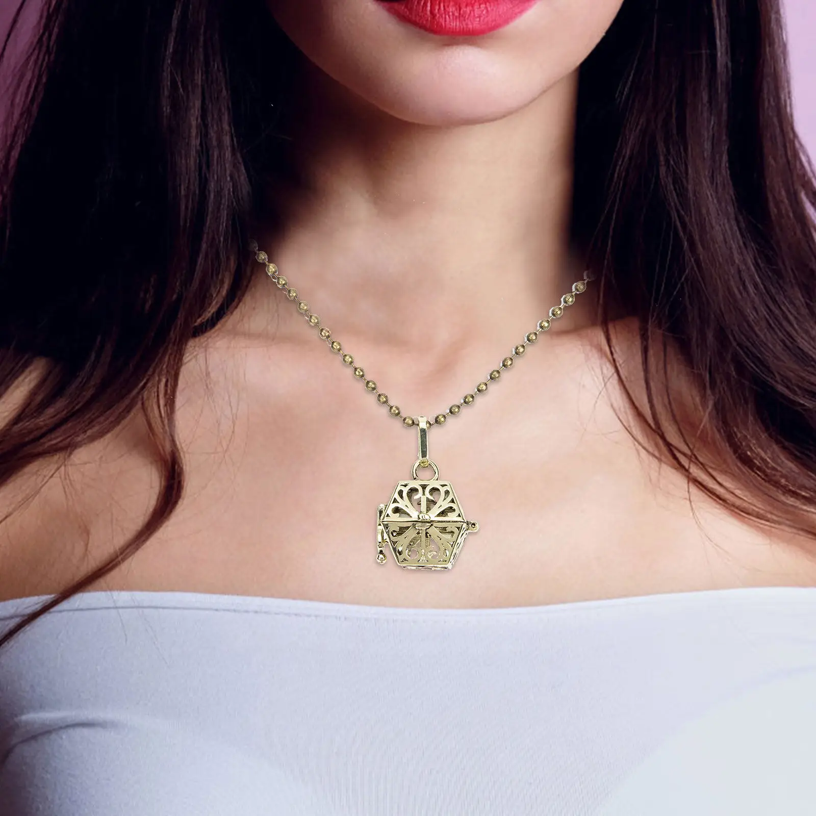 2Pcs Aromatherapy Diffuser Necklace Essential Oil Pendant Chain for Women Gift Daily Party Jewelry Aromatherapy Necklace
2Pcs Aromatherapy Diffuser Necklace Essential Oil Pendant Chain for Women Gift Daily Party Jewelry Aromatherapy Necklace