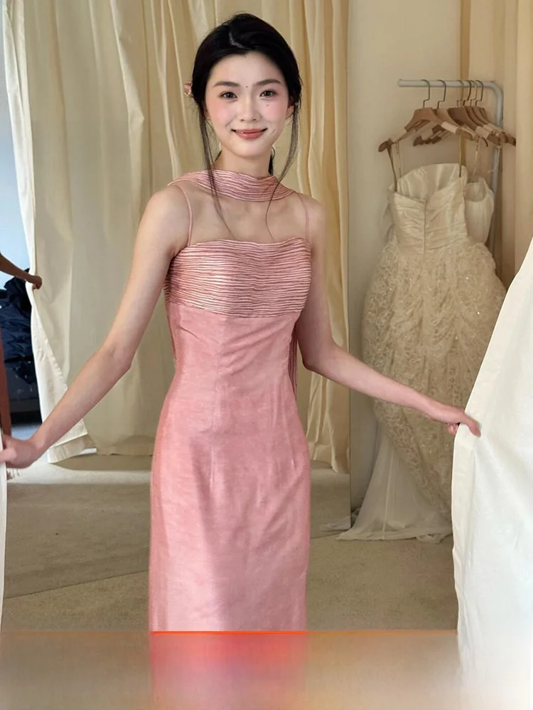 Pink Wedding Dress 2026 New High-End Small Luxury Design Sensation Morning Robe Banquet Halter Gown Elegant Long Skirt
Pink Wedding Dress 2026 New High-End Small Luxury Design Sensation Morning Robe Banquet Halter Gown Elegant Long Skirt