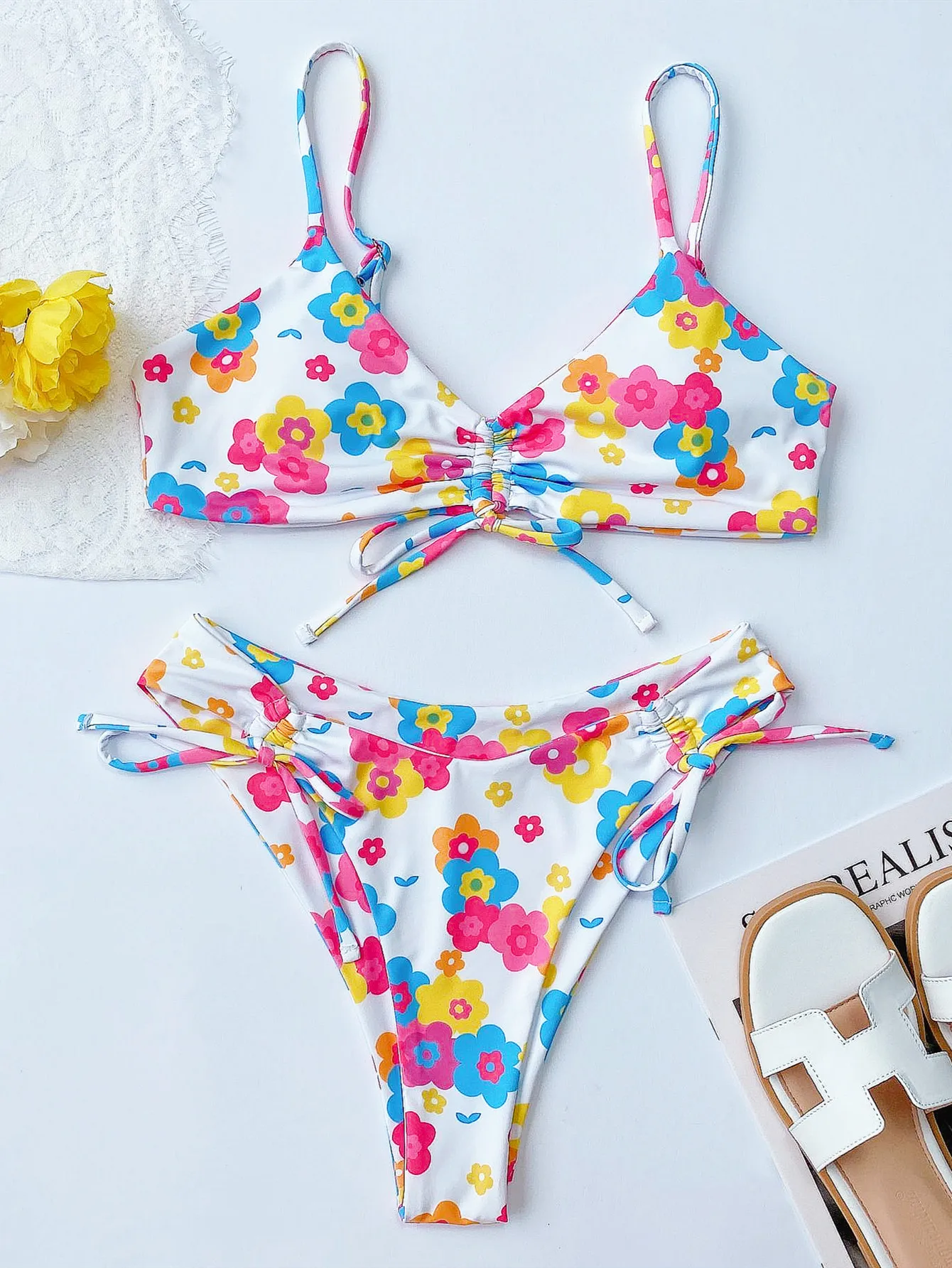 Floral Print Bikini 2022 Woman Fashion Swimsuit Women 2 Pieces Bikinis Set Beach Style Womens Swimsuits High Waist
Floral Print Bikini 2022 Woman Fashion Swimsuit Women 2 Pieces Bikinis Set Beach Style Womens Swimsuits High Waist