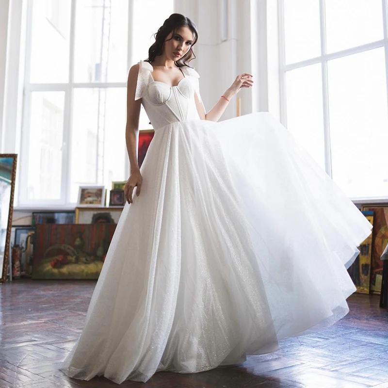 Eightree Simple A-Line Wedding Dresses Sweetheart Glitter Princess Wedding Gowns Boho Beach Bridal Ball Prom Dress Custom Size
Eightree Simple A-Line Wedding Dresses Sweetheart Glitter Princess Wedding Gowns Boho Beach Bridal Ball Prom Dress Custom Size
