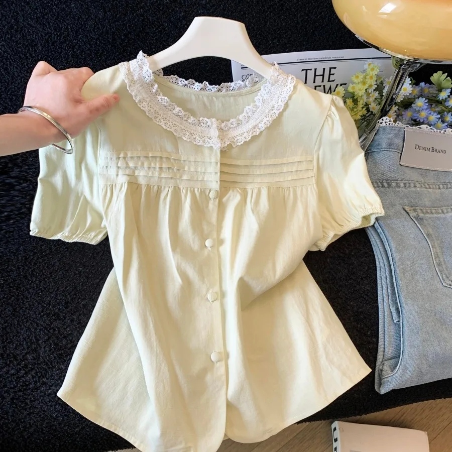 White Lace Trim round Neck Bubble Sleeve Shirt Women's Summer New Sweet Anti-Aging Blouse Breathable Thin Fabric Casual...
White Lace Trim round Neck Bubble Sleeve Shirt Women's Summer New Sweet Anti-Aging Blouse Breathable Thin Fabric Casual...