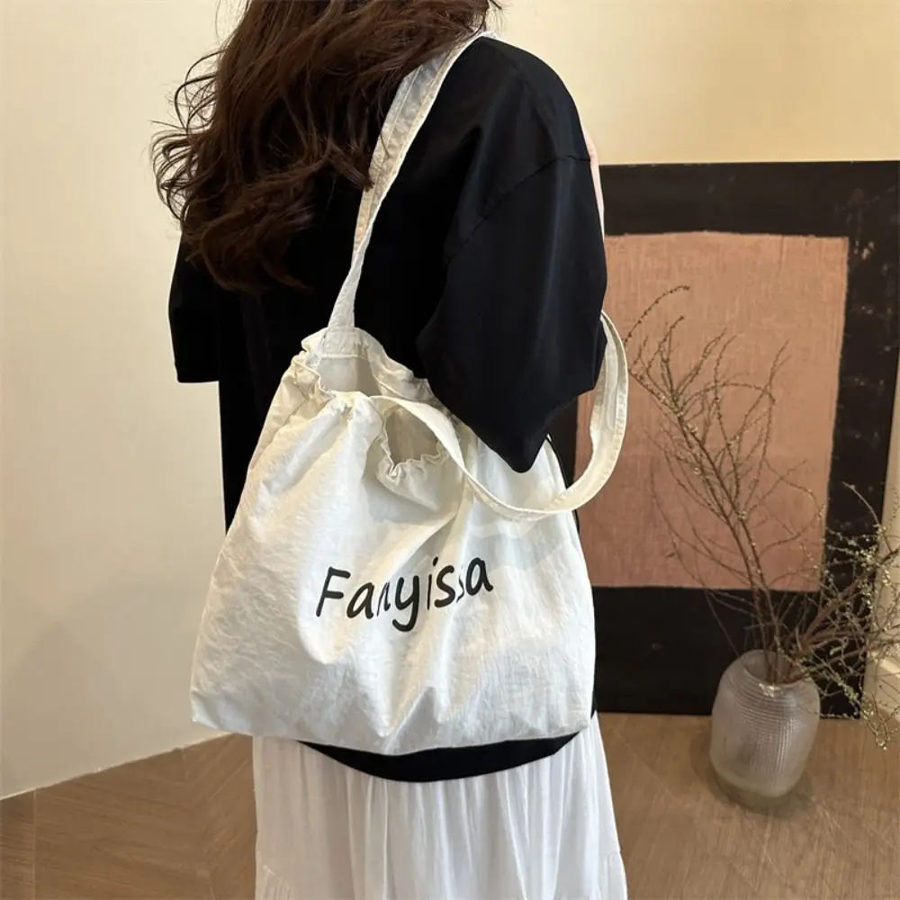 Ins Korean Drawstring Tote Bags Casual Large Capacity Shopping Bag Designer Lightweight Handbag Women
Ins Korean Drawstring Tote Bags Casual Large Capacity Shopping Bag Designer Lightweight Handbag Women