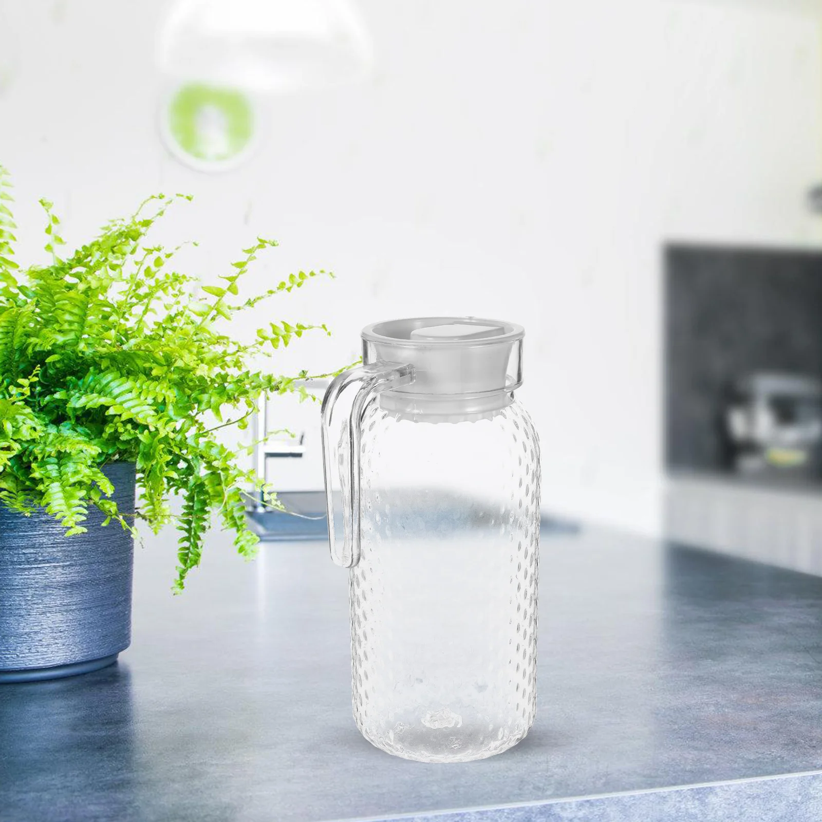 1.0L Acrylic Cold Water Pitcher Durable Plastic Jug Clear Drink Container For Fridge 
1.0L Acrylic Cold Water Pitcher Durable Plastic Jug Clear Drink Container For Fridge