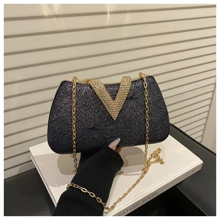 Новинка 2023 года, женская сумка-коробка с ремешком-цепочкой, шикарный клатч-трансформер и через плечо, роскошный элегантный кошелек для гала-вечера и дня
Новинка 2023 года, женская сумка-коробка с ремешком-цепочкой, шикарный клатч-трансформер и через плечо, роскошный элегантный кошелек для гала-вечера и дня