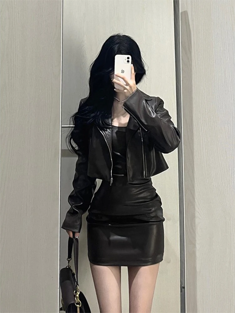 Прохладный кожаный тюнер для женщин, весна-осень, высокая мода, шикарный маленький джатовый топ с воротником на молнии, чистый цвет
Прохладный кожаный тюнер для женщин, весна-осень, высокая мода, шикарный маленький джатовый топ с воротником на молнии, чистый цвет