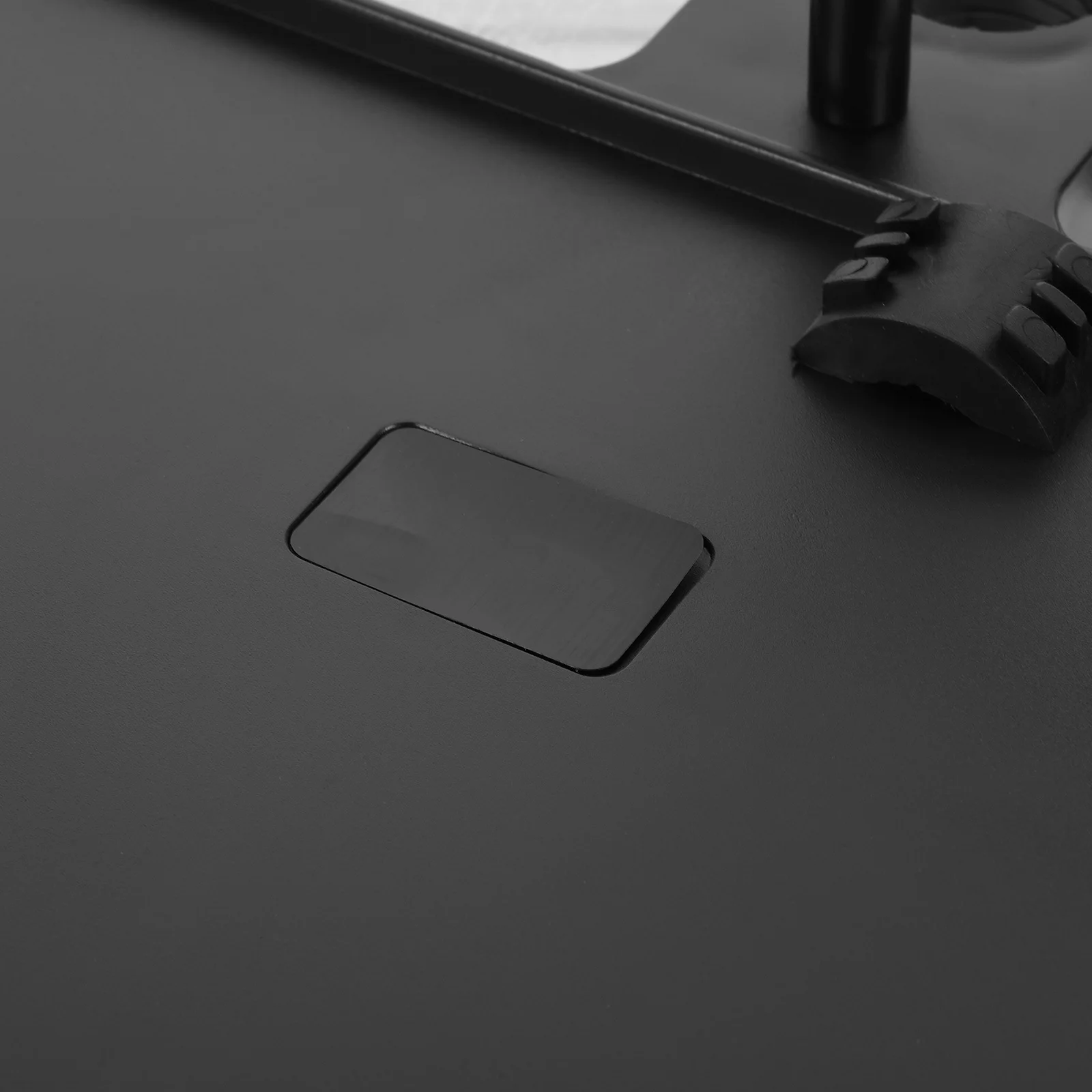 Mic Sound Card Tray Mount for Live Streaming Multi-Function Bracket on Mic Stand Sturdy Plastic Clip-on Tray with Raised Edges
Mic Sound Card Tray Mount for Live Streaming Multi-Function Bracket on Mic Stand Sturdy Plastic Clip-on Tray with Raised Edges