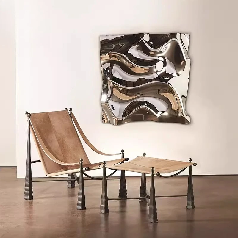 Personalized metal leather special-shaped leisure chair Hotel villa model room Cognac chair
Personalized metal leather special-shaped leisure chair Hotel villa model room Cognac chair