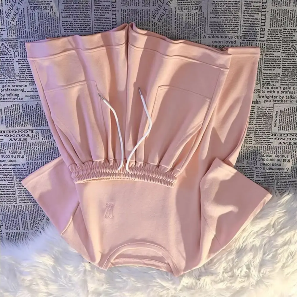 Women Tracksuit Sports T-shirt Shorts Set Solid Color O Neck Short Sleeves t-shirt Drawstring Waist Loose Pants Casual Outfit
Women Tracksuit Sports T-shirt Shorts Set Solid Color O Neck Short Sleeves t-shirt Drawstring Waist Loose Pants Casual Outfit