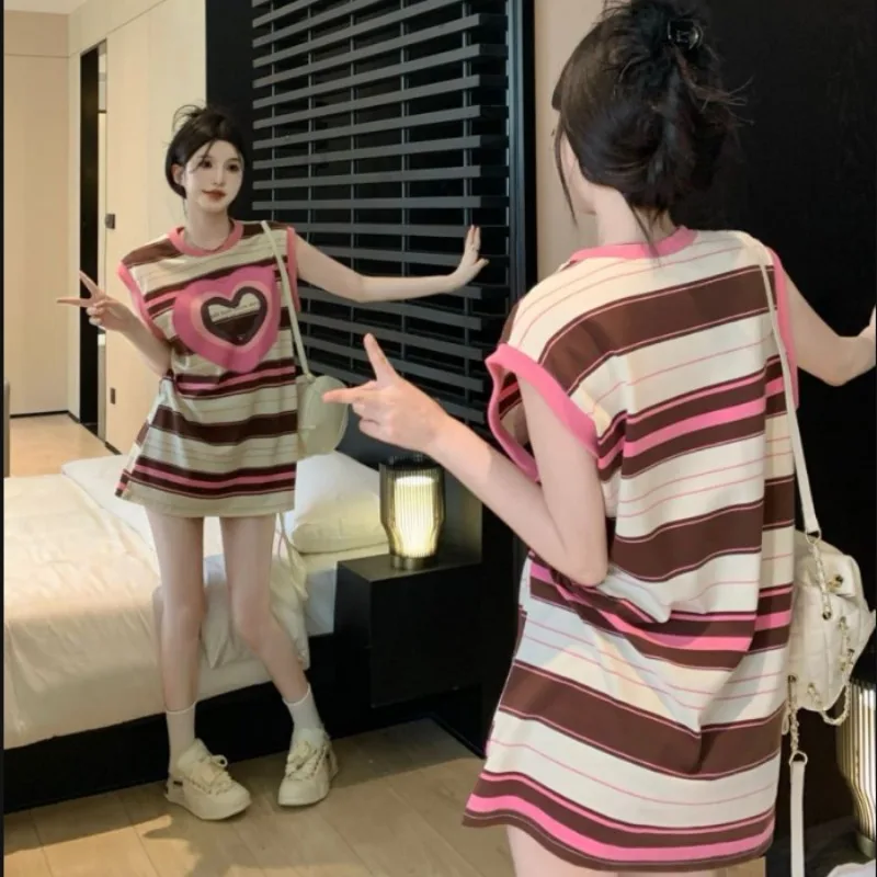Dopamine Sweet Color Block Cartoon Heart Vest Short Skirt Lazy Loose round Neck Sleeveless Dress Summer Women's Fashion
Dopamine Sweet Color Block Cartoon Heart Vest Short Skirt Lazy Loose round Neck Sleeveless Dress Summer Women's Fashion