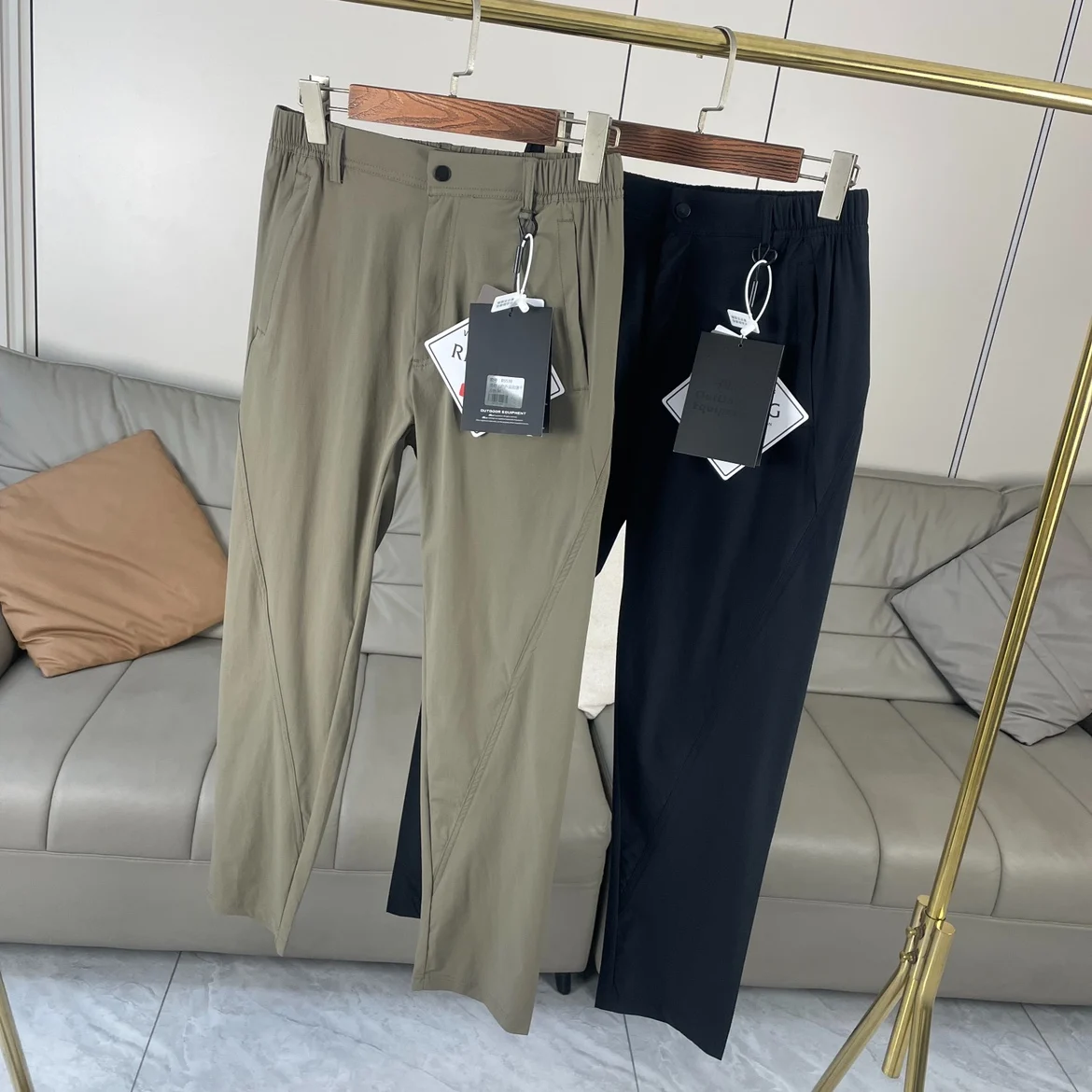 Мужские тонкие повседневные брюки NIAOXI для весны и лета, дышащие, быстросохнущие, прямого кроя, модные городские брюки
Мужские тонкие повседневные брюки NIAOXI для весны и лета, дышащие, быстросохнущие, прямого кроя, модные городские брюки