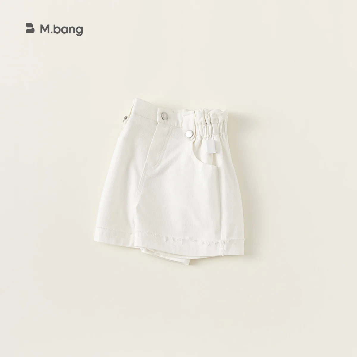 Girl Short Children New Children Pants Korean Style Girls Casual Short 2024 Summer and Spring White Children Solid Pants
Girl Short Children New Children Pants Korean Style Girls Casual Short 2024 Summer and Spring White Children Solid Pants