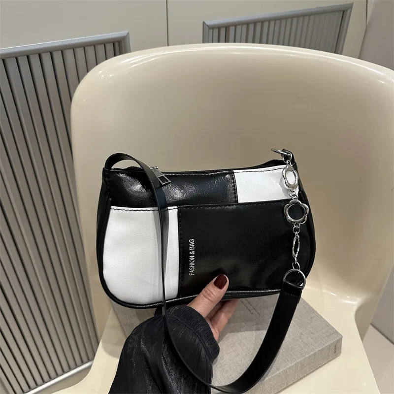 2025 Fall Winter Colorblock Chain Square Bag Versatile Mahjong Purse for Women Fashion Crossbody Shoulder Bag
2025 Fall Winter Colorblock Chain Square Bag Versatile Mahjong Purse for Women Fashion Crossbody Shoulder Bag