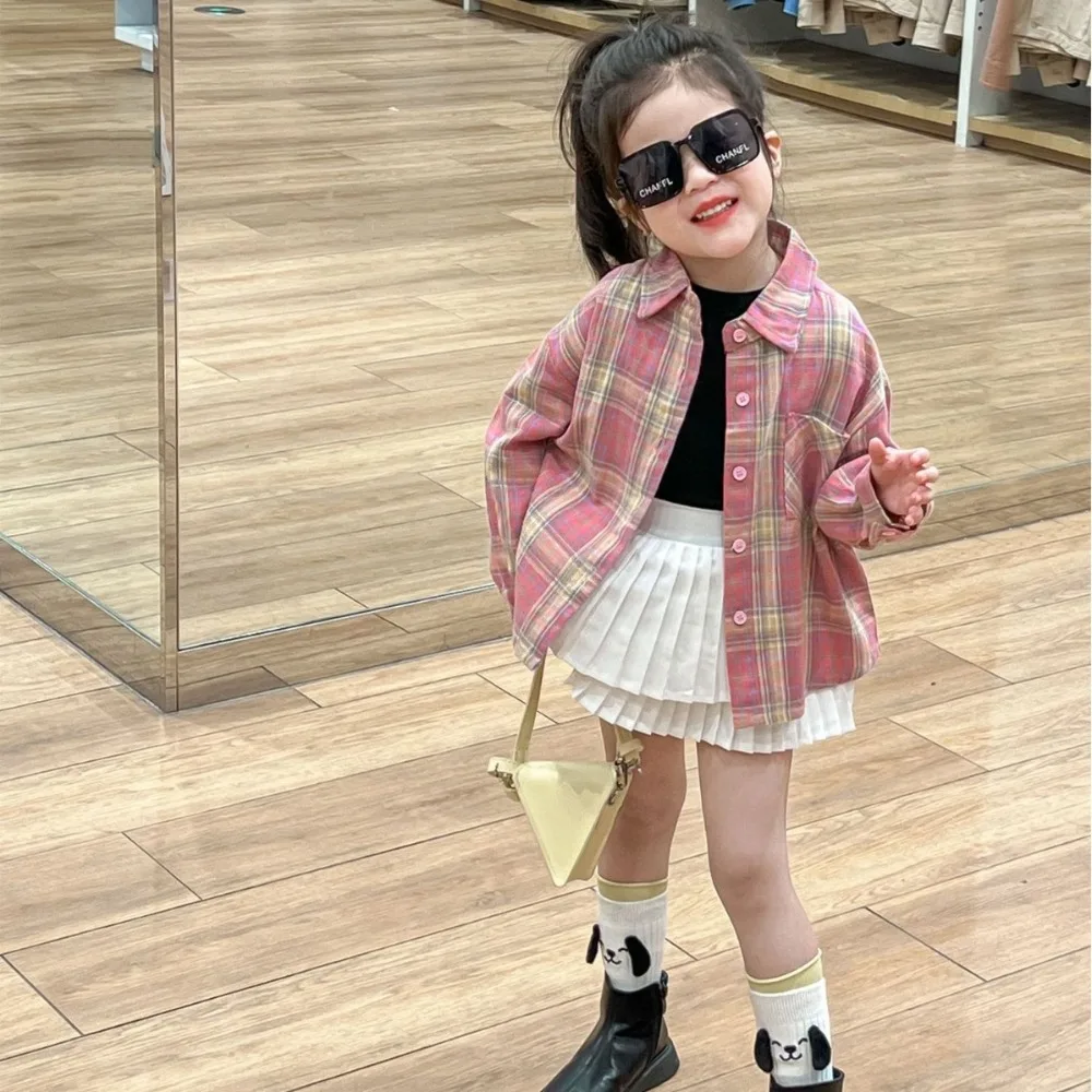 Girls Set 2024 Spring New Plaid Coats Solid Color Halter Top Pleated Skirt Three Piece Set Baby Fashion Kids Sping Clothes
Girls Set 2024 Spring New Plaid Coats Solid Color Halter Top Pleated Skirt Three Piece Set Baby Fashion Kids Sping Clothes