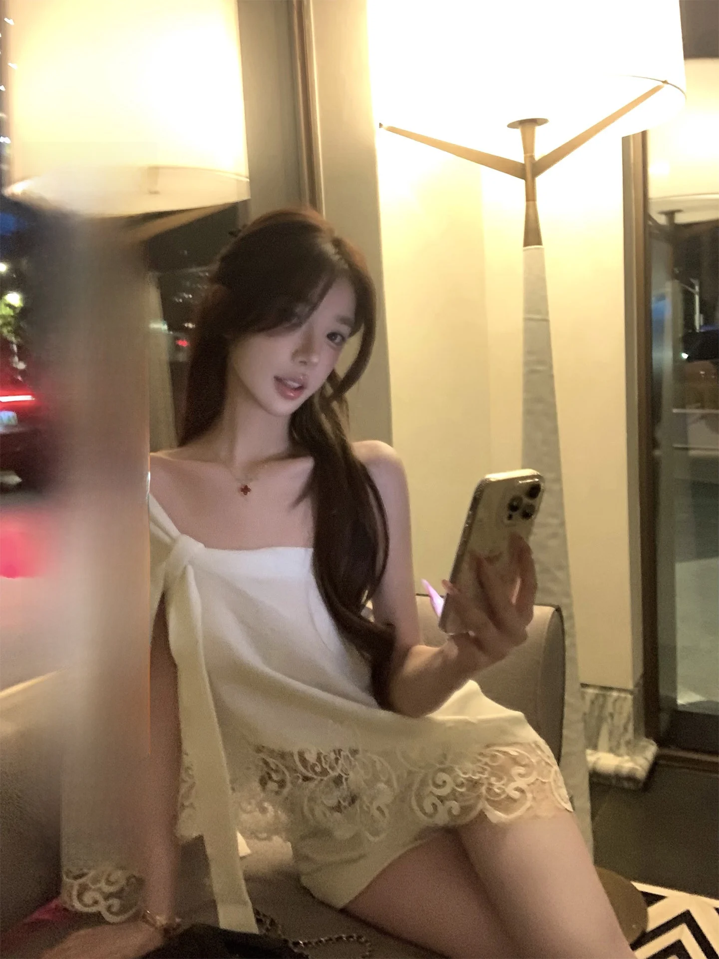 Женский вязаный топ Roselyn с кружевными вставками и асимметричным дизайном, коллекция ранняя весна 2026, сексуальный стиль, длинный рукав, укороченная длина
Женский вязаный топ Roselyn с кружевными вставками и асимметричным дизайном, коллекция ранняя весна 2026, сексуальный стиль, длинный рукав, укороченная длина