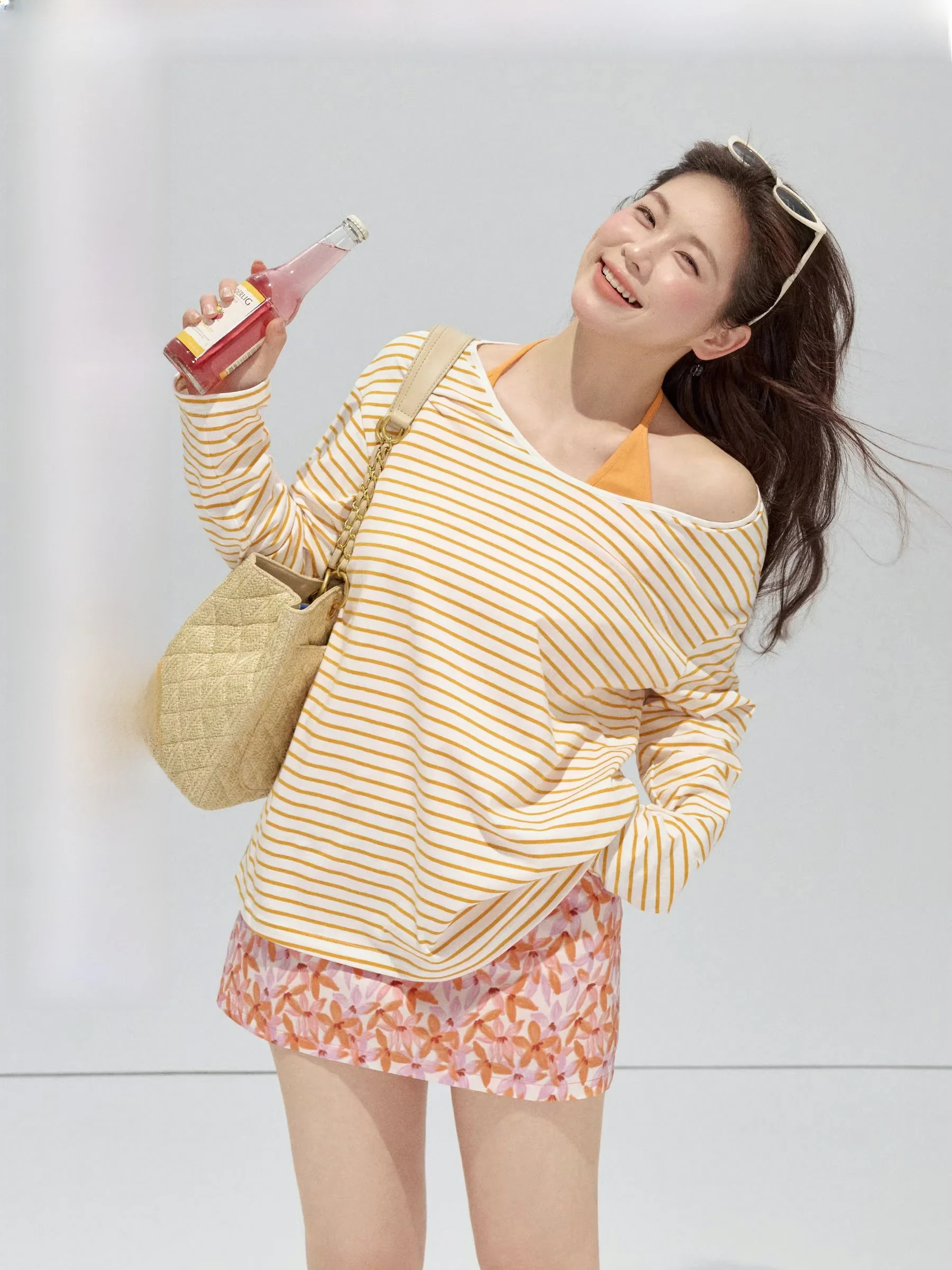 Modern plus Size Women's Loose Striped T-Shirt And Pants Set Comfortable Oversized Fashion Outfit for plus Size Ladies
Modern plus Size Women's Loose Striped T-Shirt And Pants Set Comfortable Oversized Fashion Outfit for plus Size Ladies