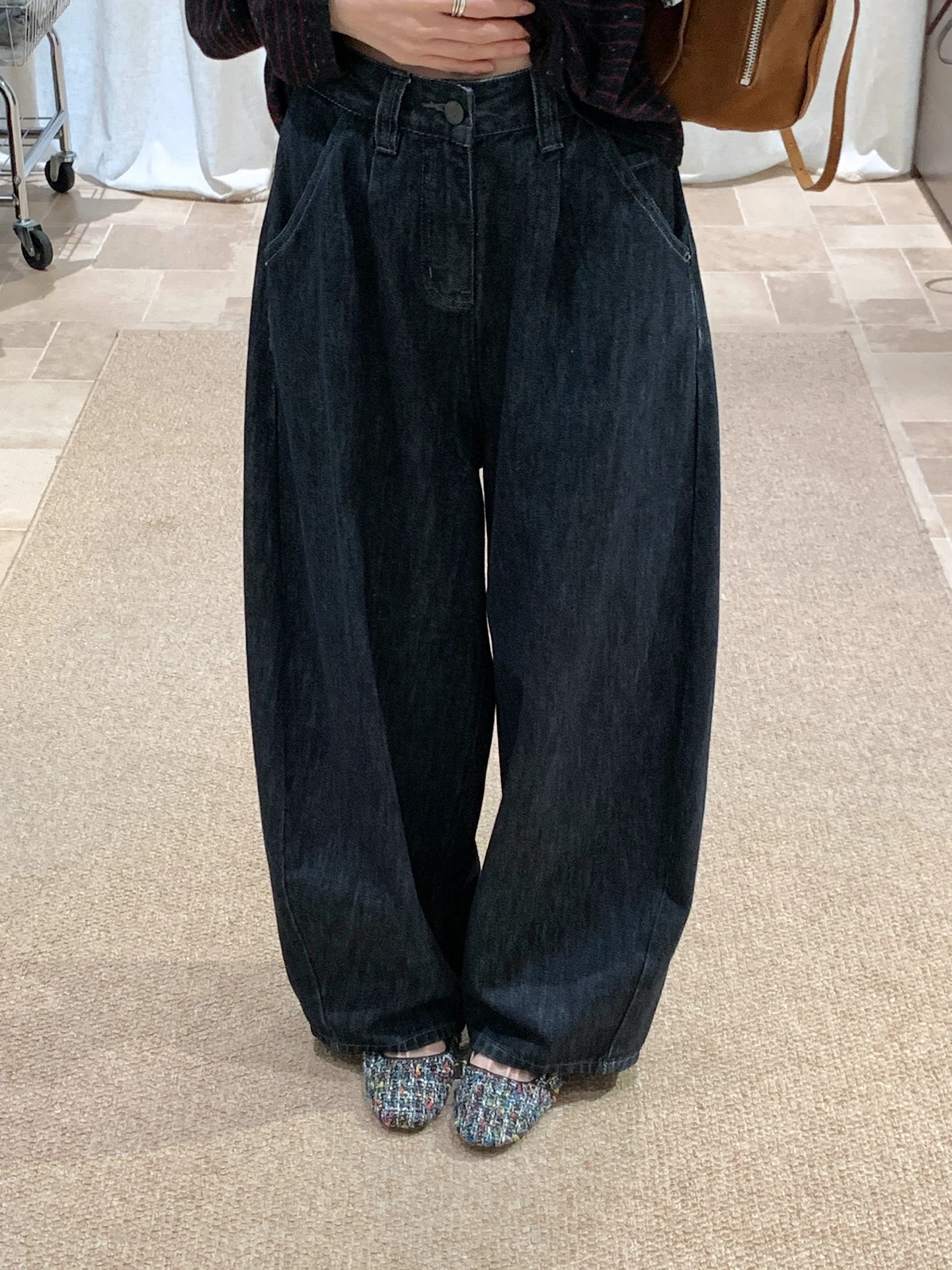 Джинсы BRIVIN в корейском стиле, с высокой талией, драпированные, женские, осень 2025, новинка, утягивающие, скрывающие бедра, с эффектом «сабли»
Джинсы BRIVIN в корейском стиле, с высокой талией, драпированные, женские, осень 2025, новинка, утягивающие, скрывающие бедра, с эффектом «сабли»