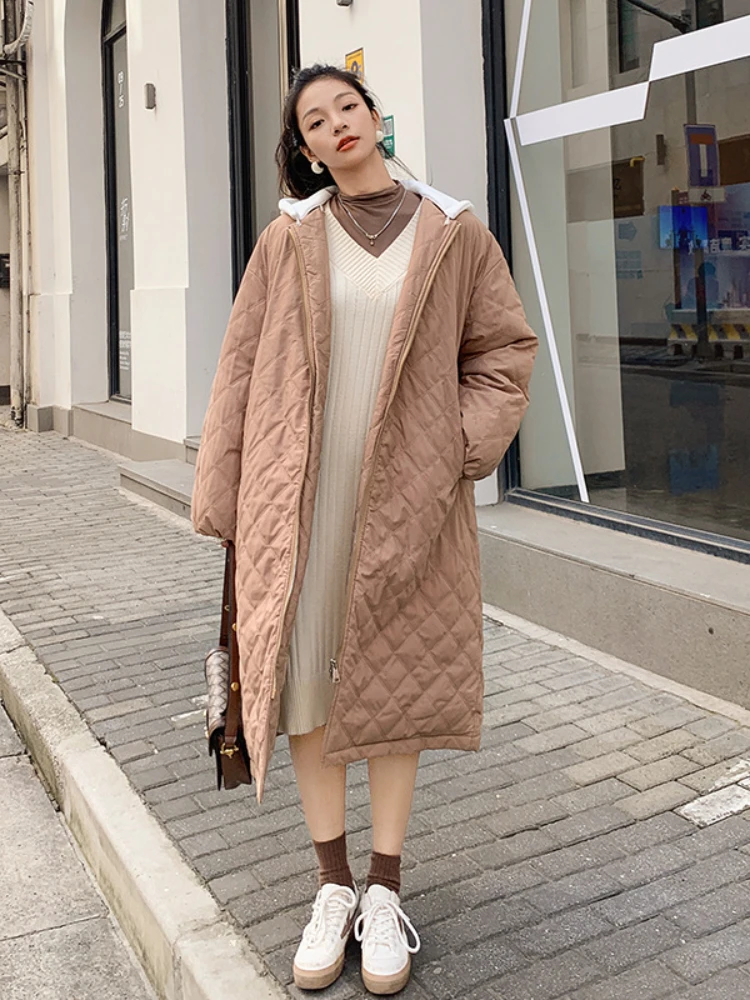 Women's Winter Jacket Super Hot Fashion Long Khaki Parkas Coat Hooded Warm Plaid Top Casual Streetwear Quilted Coats Female
Women's Winter Jacket Super Hot Fashion Long Khaki Parkas Coat Hooded Warm Plaid Top Casual Streetwear Quilted Coats Female