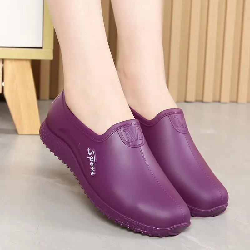 Fashionable Ladies Low-Top Rain Boots Waterproof Non-Slip Washing Car Work Shoes All-Season Universal Sweet Style PVC Material
Fashionable Ladies Low-Top Rain Boots Waterproof Non-Slip Washing Car Work Shoes All-Season Universal Sweet Style PVC Material