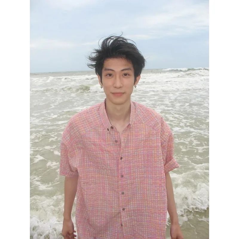 Men's Pink Plaid Bubble Gauze Cross Yoke Short Sleeve Shirt Casual Vacation Streetwear Blouse
Men's Pink Plaid Bubble Gauze Cross Yoke Short Sleeve Shirt Casual Vacation Streetwear Blouse