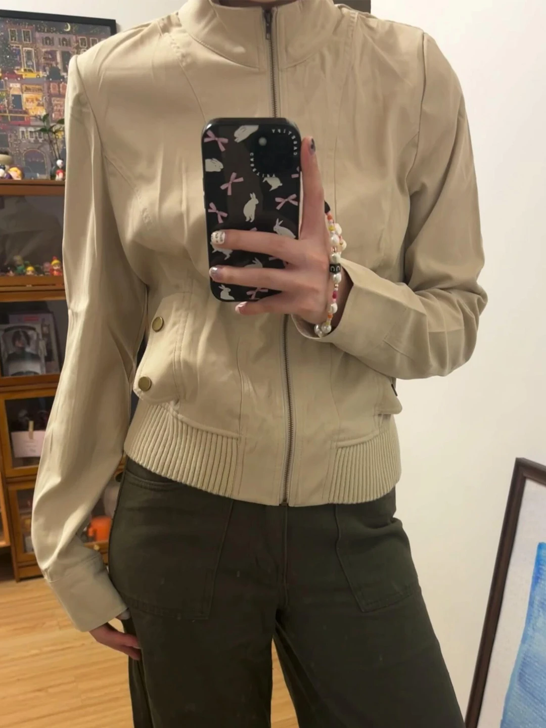 Cool Short Casual Long Sleeve Stand Collar Jacket for Women Autumn Winter New Style Retro Fashion Polyester Fiber Zipper Closure
Cool Short Casual Long Sleeve Stand Collar Jacket for Women Autumn Winter New Style Retro Fashion Polyester Fiber Zipper Closure