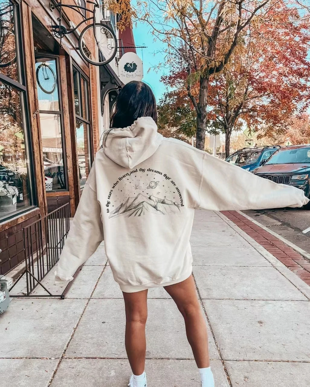 To The Stars Who Listen and The Dreams That Are Answered Slogan Female Hoofie Cartoon Mountain Range Astral Planet Print Tops
To The Stars Who Listen and The Dreams That Are Answered Slogan Female Hoofie Cartoon Mountain Range Astral Planet Print Tops