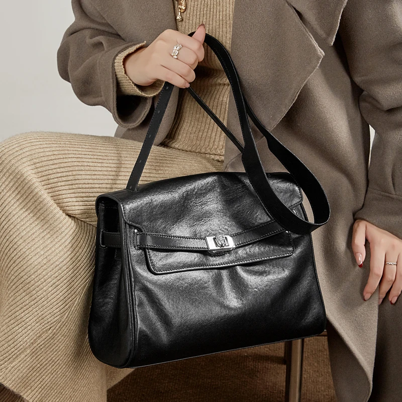 Toptrends Vintage Genuine Leather Large Shoulder Bags For Women 2025 Luxury Designer Work Satchel Messenger Flap Ladies Handbags
Toptrends Vintage Genuine Leather Large Shoulder Bags For Women 2025 Luxury Designer Work Satchel Messenger Flap Ladies Handbags