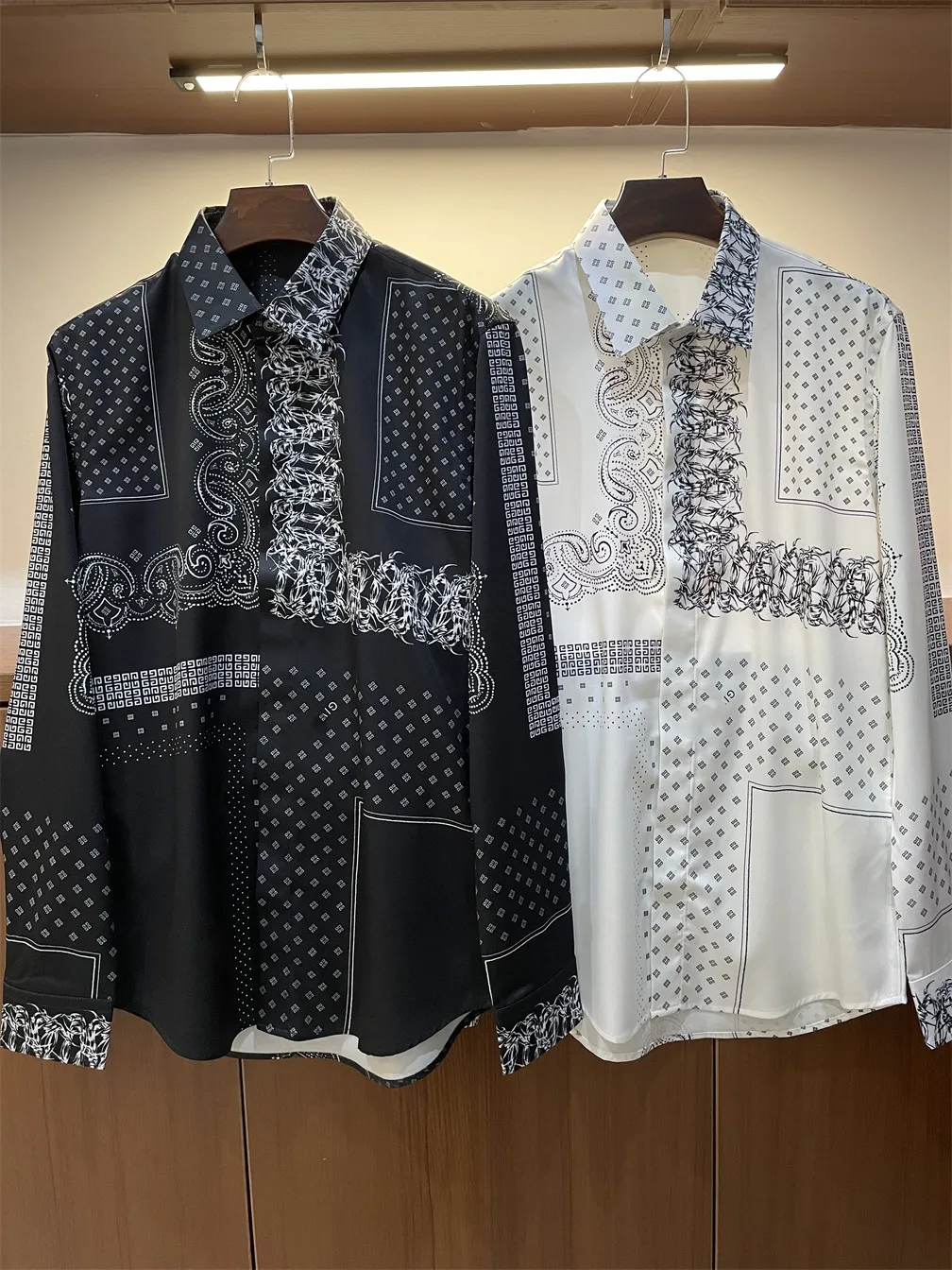 Spring Summer 2021 Fashion Women's flroal print patchwork long sleeves Shirts Top B979 
Spring Summer 2021 Fashion Women's flroal print patchwork long sleeves Shirts Top B979