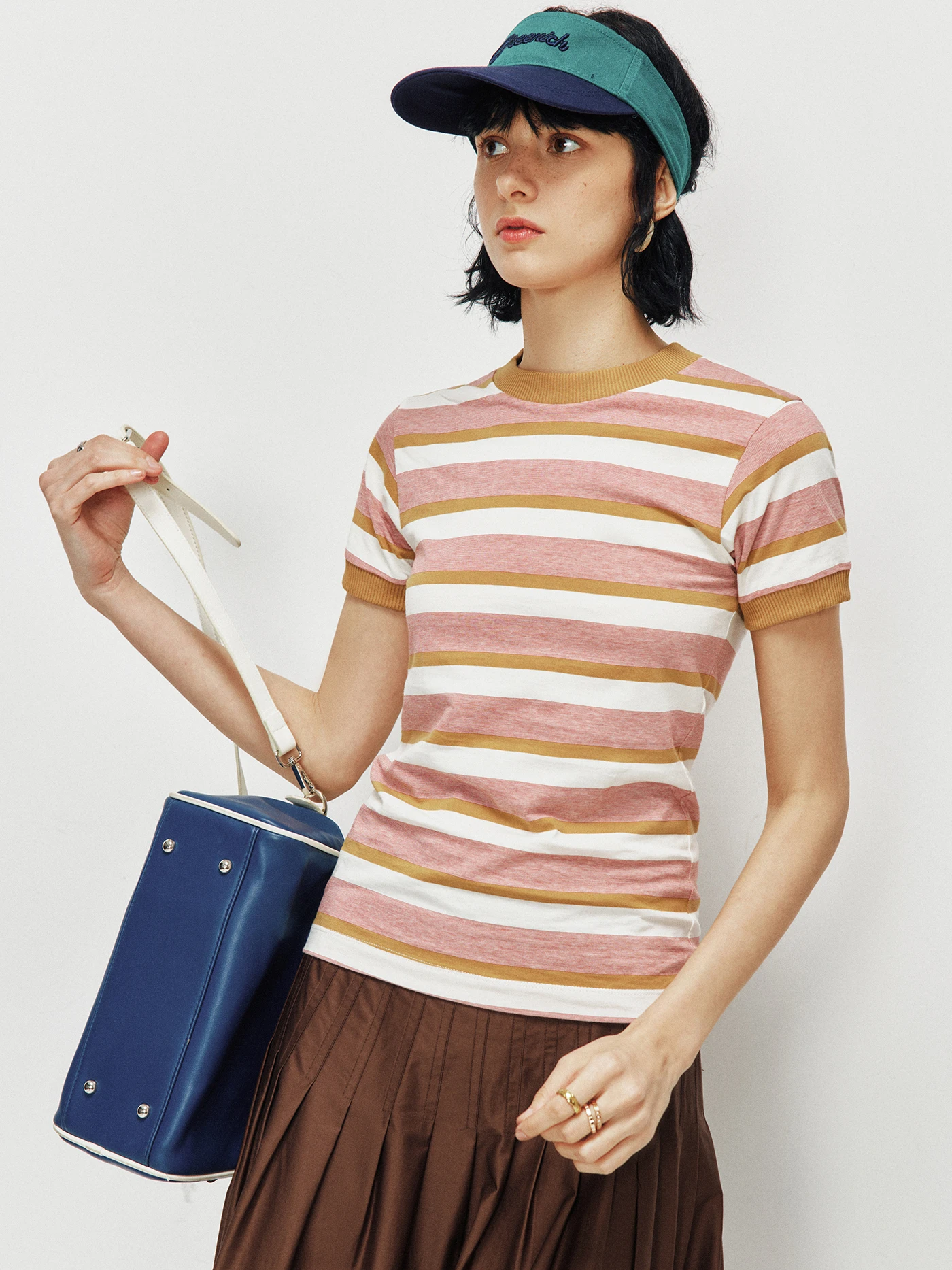 Combed Cotton Knitwear Stripe Pattern Commute Friendly Women's Top Soft Fit round Neck Short Sleeve Breathable Regular Length
Combed Cotton Knitwear Stripe Pattern Commute Friendly Women's Top Soft Fit round Neck Short Sleeve Breathable Regular Length