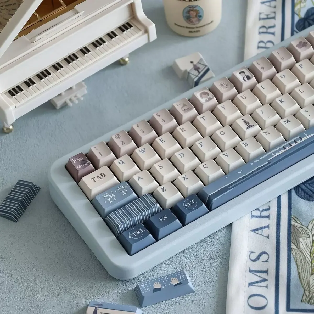 Keycap Original height PBT material Hot sublimation Simple elegant Fresh cross keycap
Keycap Original height PBT material Hot sublimation Simple elegant Fresh cross keycap
