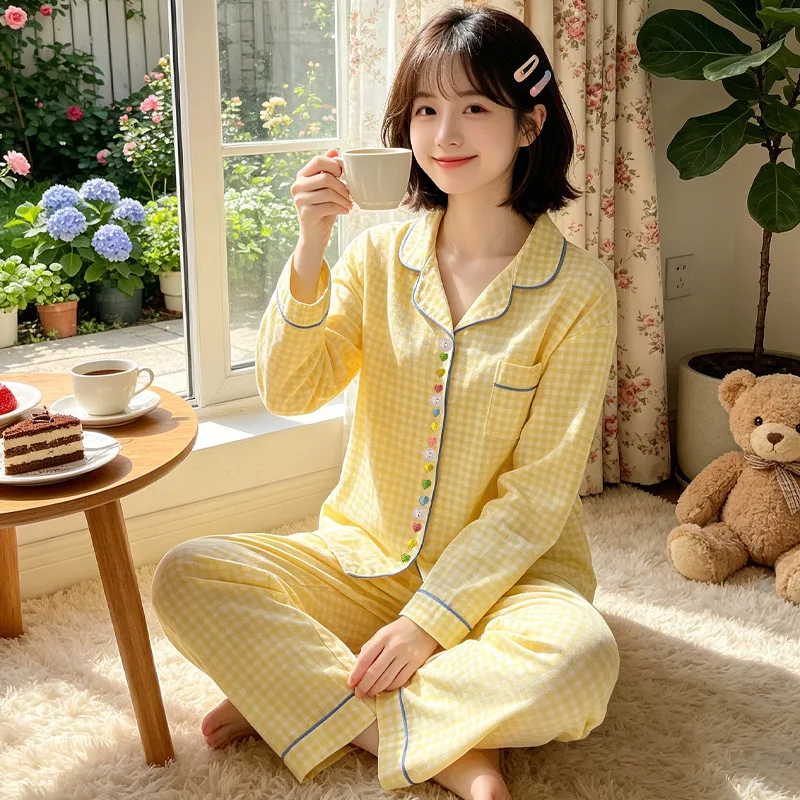 Spring and Autumn New Women's Pajamas Simple and Sweet Heart Pajamas for Young Women Home Wear Long Sleeve Long Pants Women's Se
Spring and Autumn New Women's Pajamas Simple and Sweet Heart Pajamas for Young Women Home Wear Long Sleeve Long Pants Women's Se