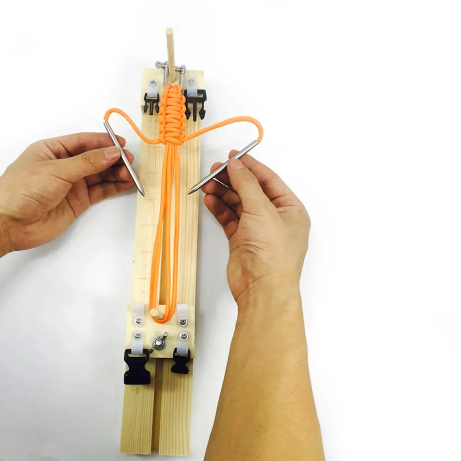 2 styles Adjustable Bracelet Knitting Tool Wristband Knitting Tool DIY Wood Paracord Jig Bracelet Wristband Maker Accessories
2 styles Adjustable Bracelet Knitting Tool Wristband Knitting Tool DIY Wood Paracord Jig Bracelet Wristband Maker Accessories