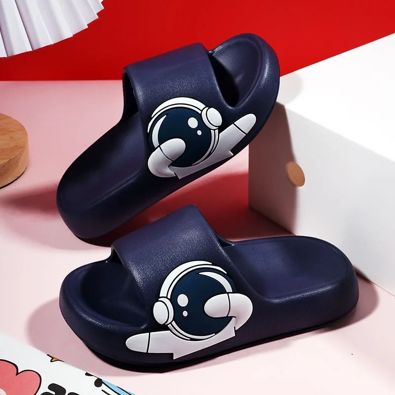 Kids' Non Slip Astronaut Cartoon Slippers for Toddler Boys Girls Summer Indoor Home Soft Sole Sandals Anti Slip Toddler Footwear
Kids' Non Slip Astronaut Cartoon Slippers for Toddler Boys Girls Summer Indoor Home Soft Sole Sandals Anti Slip Toddler Footwear