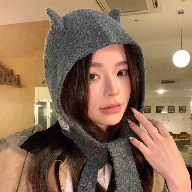 Winter cat-ear scarf, one-piece knitted cap, warm ear-protecting scarf, Lei Feng cap for women
Winter cat-ear scarf, one-piece knitted cap, warm ear-protecting scarf, Lei Feng cap for women