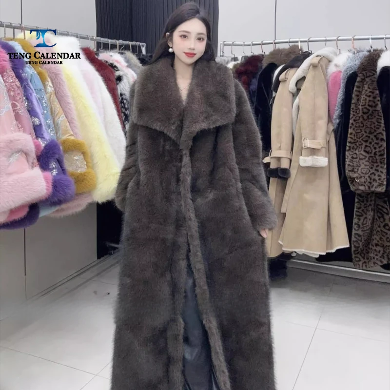 Mid Ancient Style Faux Fur, Two Tone Lapel Extended Thick Fur Coat, Women's Winter New 2025
Mid Ancient Style Faux Fur, Two Tone Lapel Extended Thick Fur Coat, Women's Winter New 2025