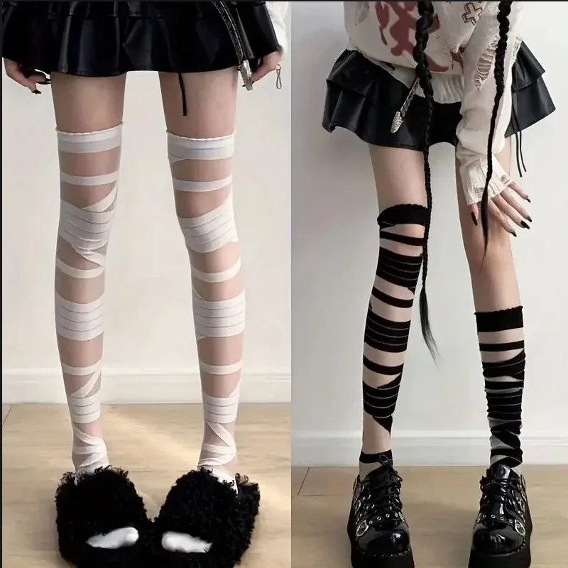 Japanese Lolita Black And White Bandages Filament JK Uniform Cross Strap Long Over The Knee Stockings
Japanese Lolita Black And White Bandages Filament JK Uniform Cross Strap Long Over The Knee Stockings